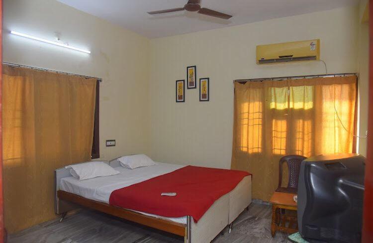 Padmavathi Family Guest House 비사카파트남 외부 사진